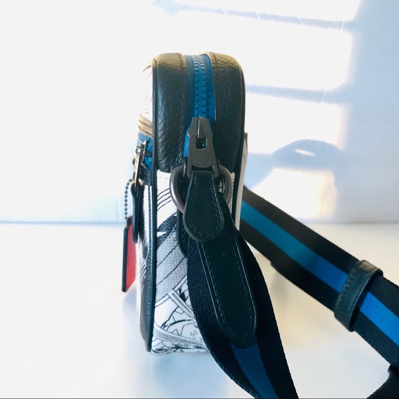 Coach Marvel Terrain Crossbody Comic print Bag - Picture 3 of 7